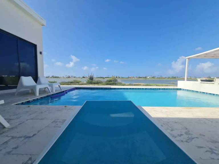 Villa Malmok