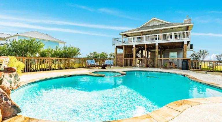 House with barbeque & private pool — photo 3