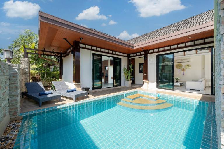 Villa  Rawai