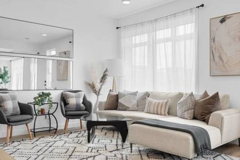 House Southeast Calgary