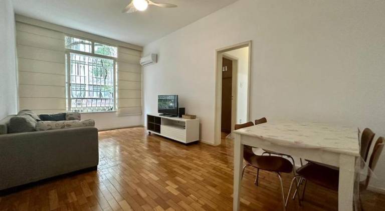 Lovely holiday apartment | Next to Fort Copacabana | Pet-friendly in Leme