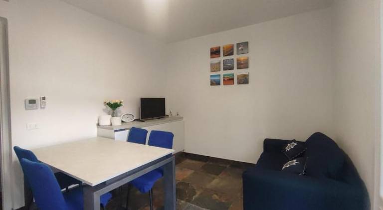 Lovely holiday apartment with terrace | Close to the beach | Pet-friendly — photo 2