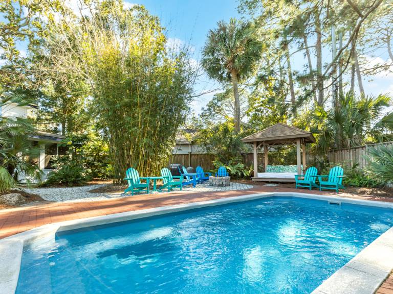 Guiding Light Cottage in Tybee Island, GA