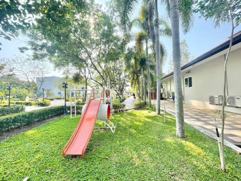 Villa with grill, pool & garden | Good for workation | Pets allowed — photo 5