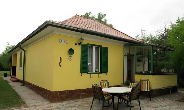 Studio Balatonalmádi
