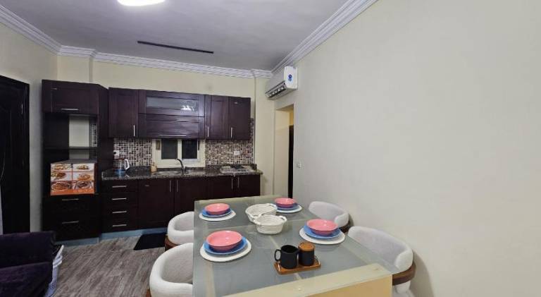 Apartment with pool | Pet-friendly — photo 5