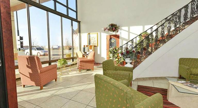 Americas Best Value Inn Marion, IL — photo 3