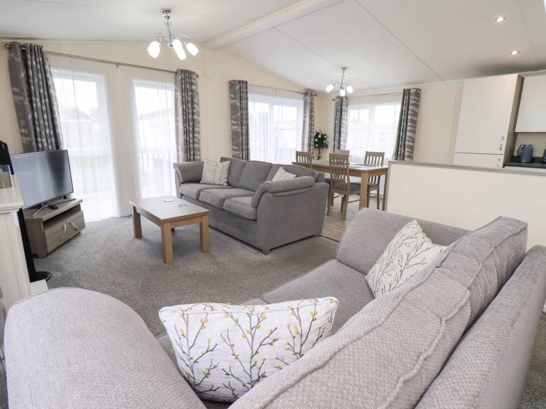 Children-friendly pleasant cottage with yard | Beach view | Dogs allowed — photo 5