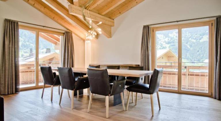Chalet with 5 rooms for 12 persons — photo 3
