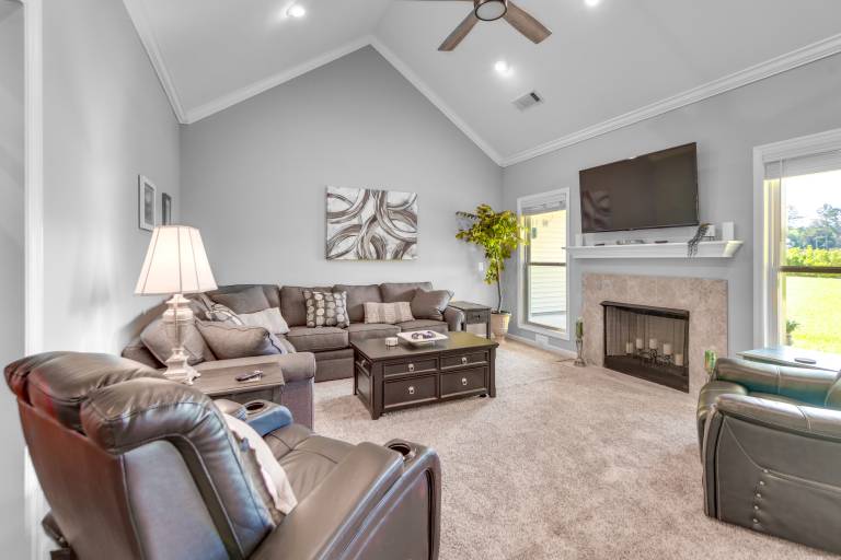 Family-Friendly Abbeville Home w/ Games — photo 3