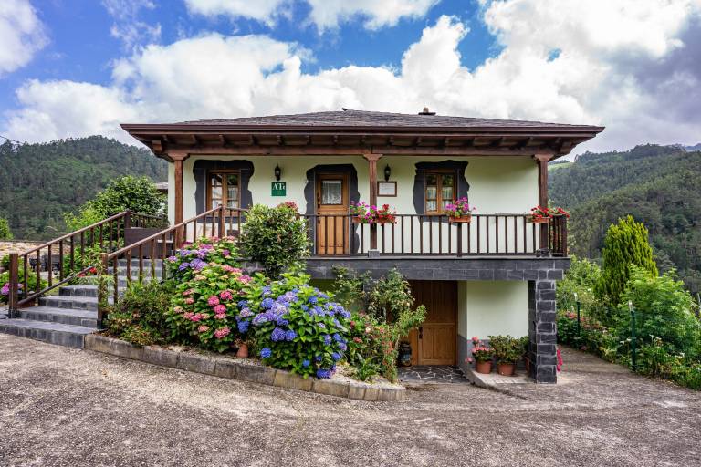 Casa Folguerosa