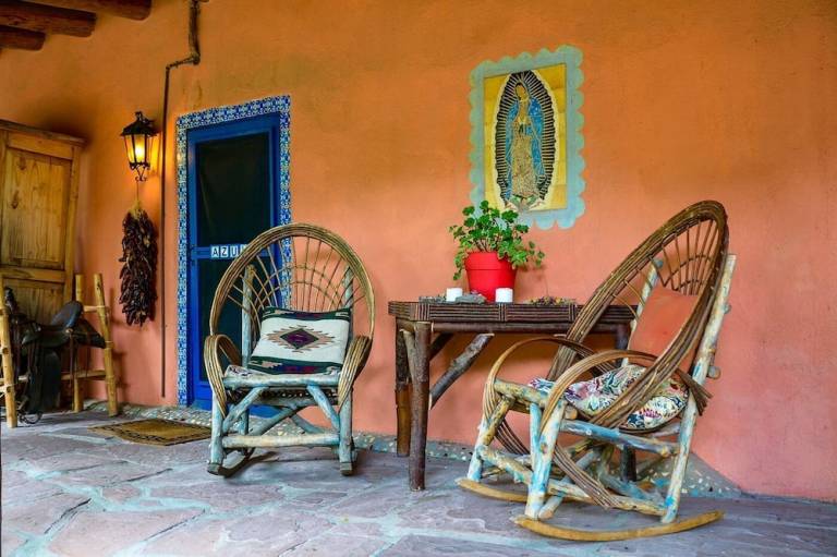 Bed and Breakfast in Taos from 104 HomeToGo