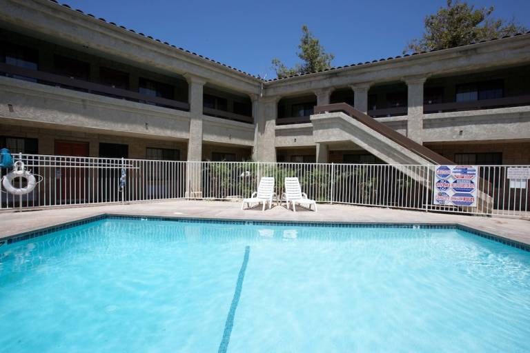 Motel  Newbury Park