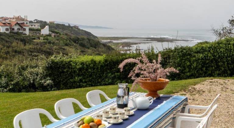Fully equipped vacation home with garden, private pool & BBQ | Next to the beach | Good for workation | Dogs allowed — photo 4
