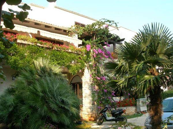 Rental apartment with BBQ in Rovinj