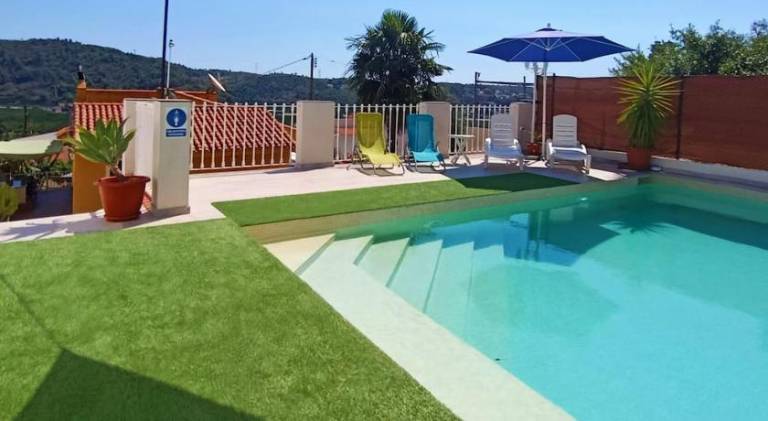 VILLA FALCONERA APARTAMENTS, GANDIA a las faldas de la montana RELAX & PETS in Gandia