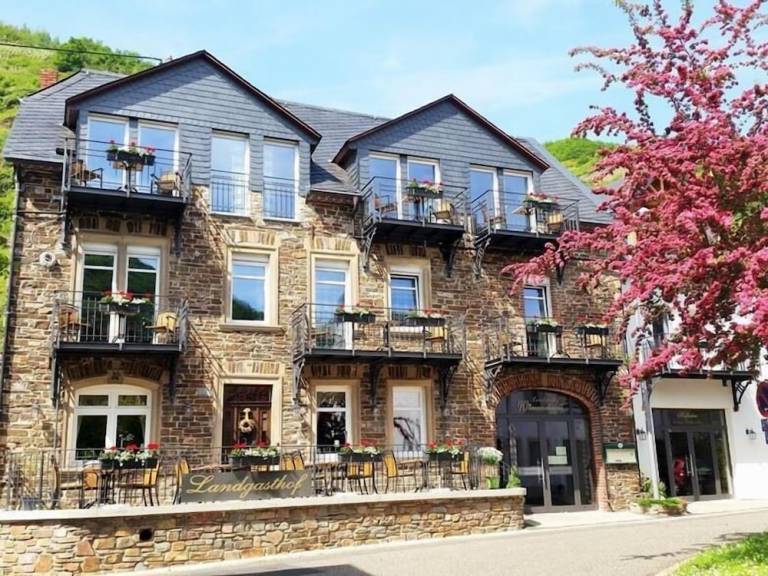 Bed & Breakfast  Valwig