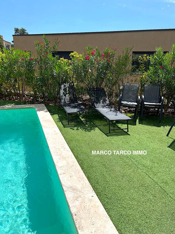 Villa with patio, yard & jacuzzi | Pool view — photo 3