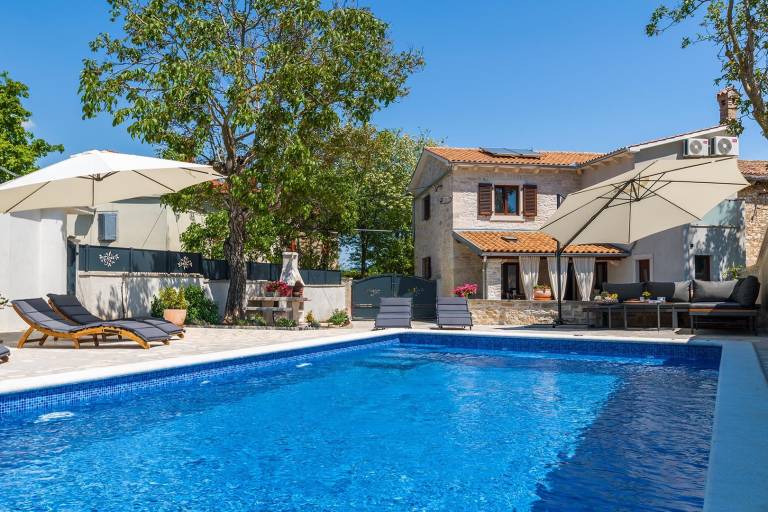 Villa  Grandići