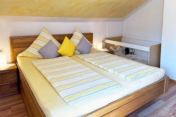 70 m² Ferienwohnung ∙ 3 Schlafzimmer ∙ 4 Gäste – Bild 6