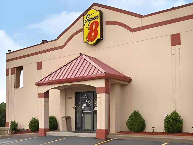 Super 8 By Wyndham Brownsburg in Brownsburg, IN
