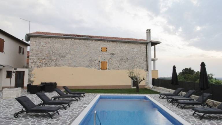 Apartma Momjan