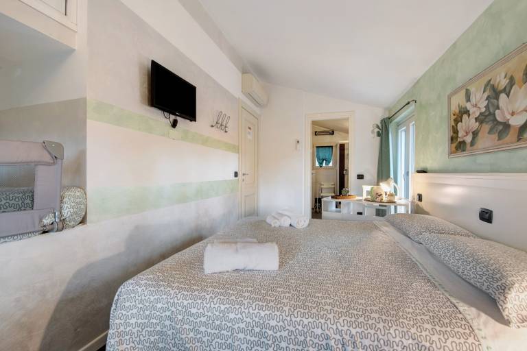 Villa 'La Baia' with Private Terrace, Wi-Fi and Air Conditioning — photo 5
