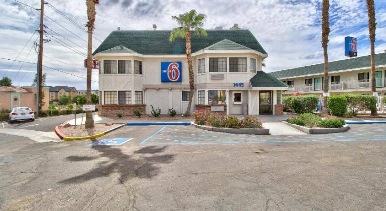 Motel 6 Yuma, AZ - East — photo 3