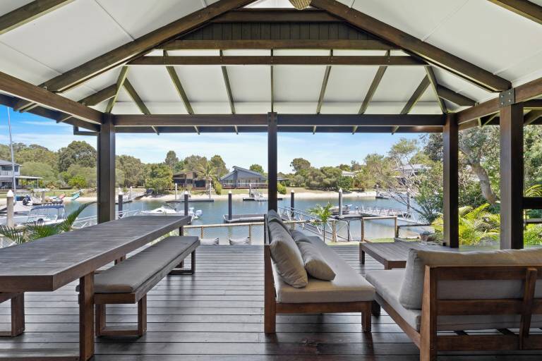House South Stradbroke