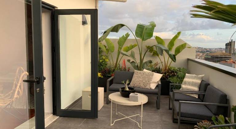 Holiday apartment with patio & garden | Perfect for remote work — photo 4