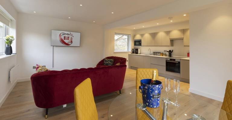 Children-friendly apartment with yard | Pets are welcome — photo 2
