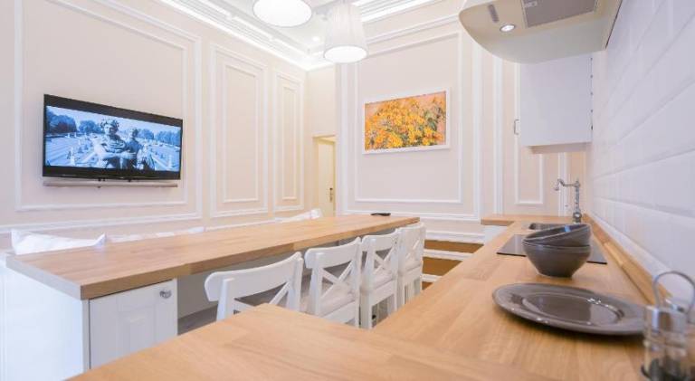 Revelton Suites Karlovy Vary — photo 3
