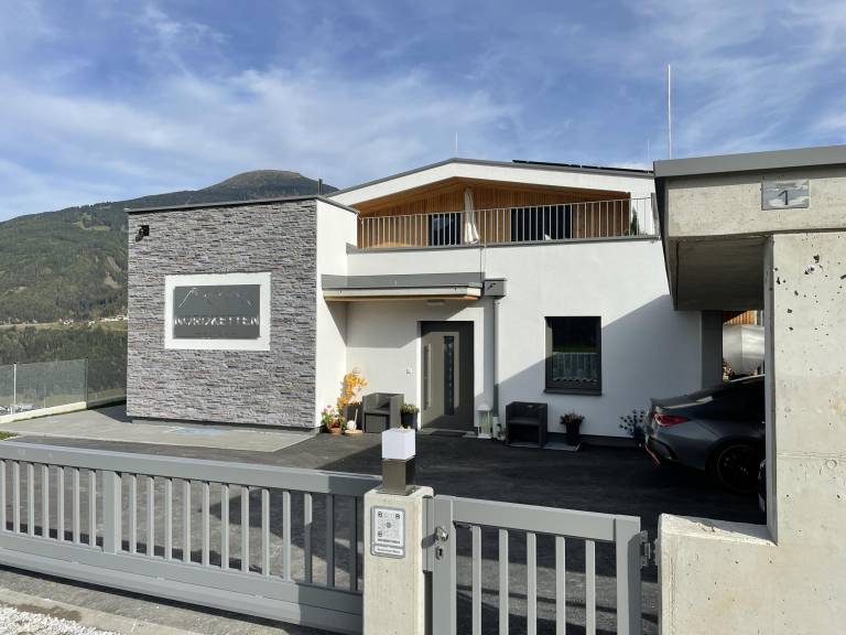 Ferienwohnung in Schönberg im Stubaital für max. 4 Gäste