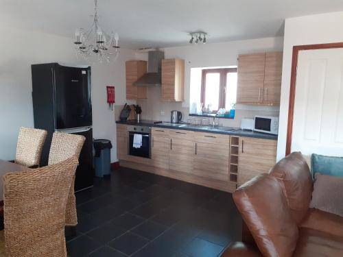 Farmhouse Tirymynach