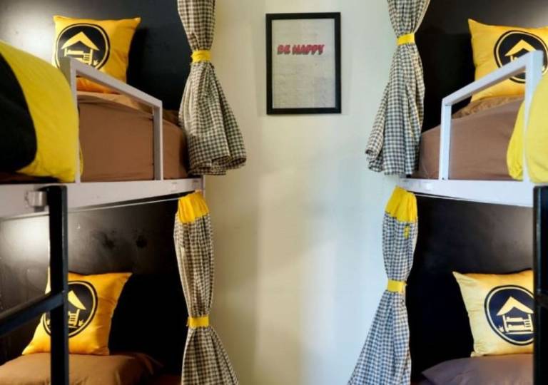 The Hosteller Agra Tajganj