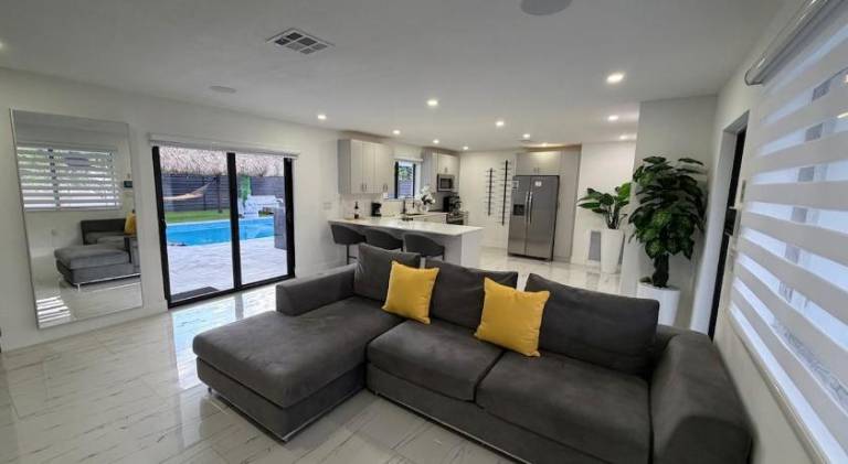 Pleasant villa with pool | Pets are welcome — photo 5