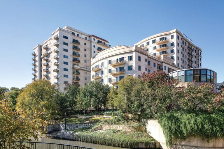 Condo  Downtown