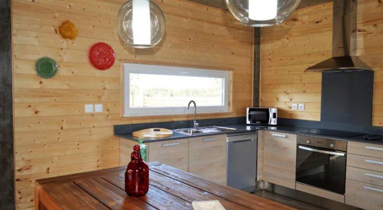 Family-oriented pleasant house with pool, garden & patio | Dogs allowed — photo 4