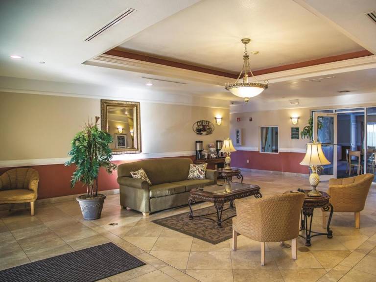 La Quinta Inn & Suites by Wyndham Mission at West McAllen in Mission, TX