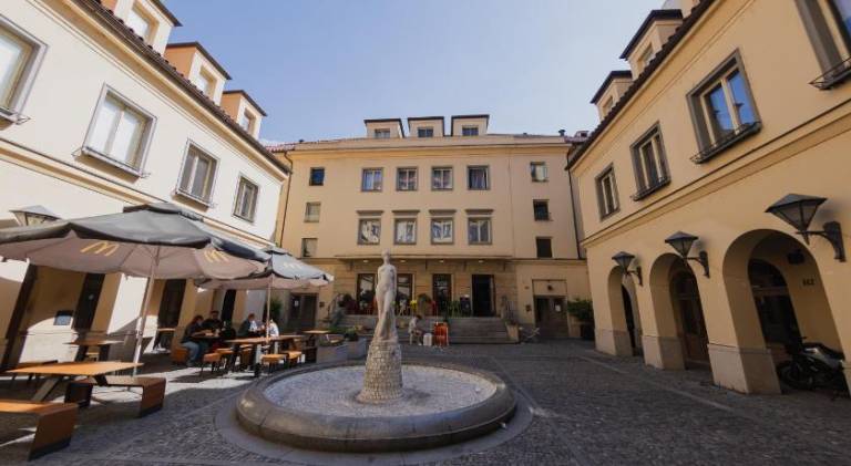 Charming apartment | Next to Prague Castle | Pet-friendly — photo 4