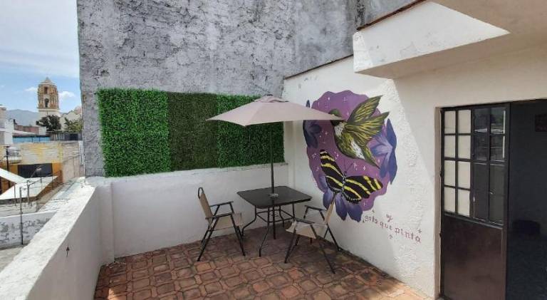 Vacation home with patio — photo 4