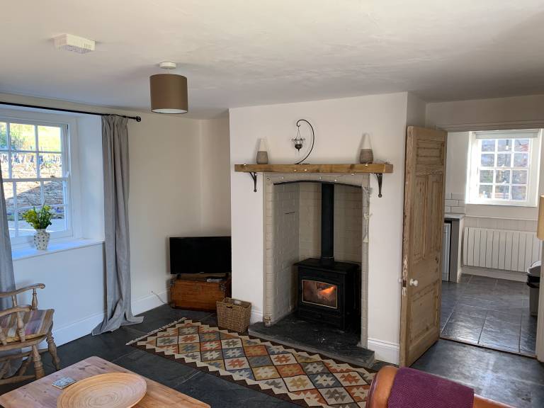 Children-friendly lovely cottage with BBQ & garden | Dogs allowed — photo 2