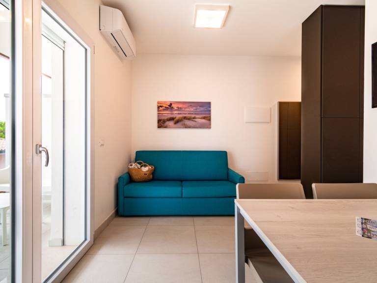 Rental apartment with pool & patio | Next to the beach | Pet-friendly — photo 5