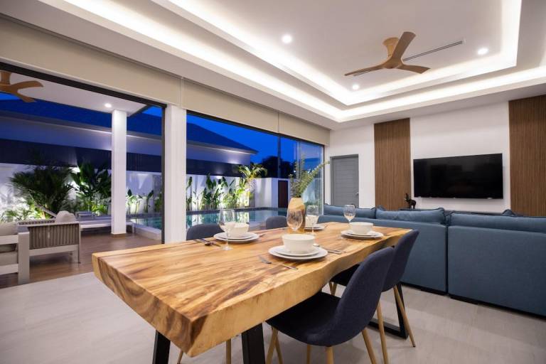 House with grill, patio & private pool | Perfect for remote work — photo 3