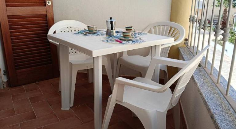 Holiday apartment with 1 room for 5 persons — photo 4