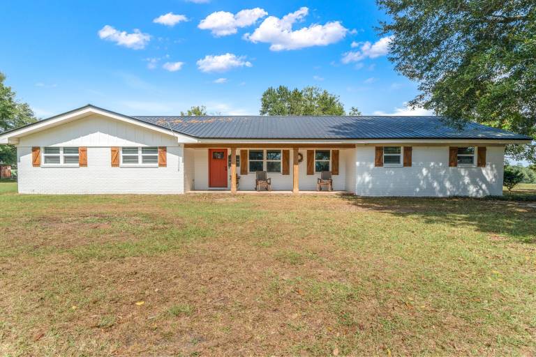 House Laurel Hill