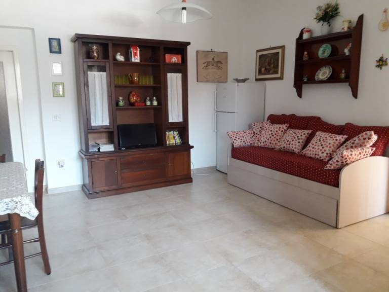 Family-oriented lovely rental apartment with garden, patio & BBQ | Next to the beach | Pets are welcome — photo 5