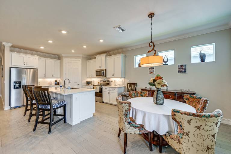 Pet-Friendly Naples Home w/ Resort-Style Pool — photo 2