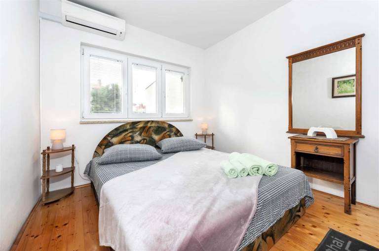 Child-friendly pleasant studio with patio | Pets are welcome — photo 2