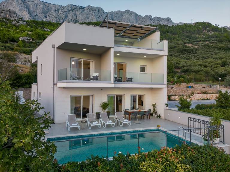 Ferienhaus Makarska